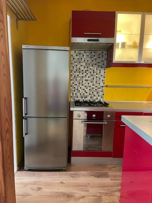 2,5 Izbovy Apartman V Ruzinove S Parkovanim Zdarma Bratislava Luaran gambar