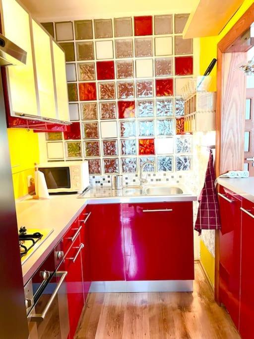 2,5 Izbovy Apartman V Ruzinove S Parkovanim Zdarma Bratislava Luaran gambar
