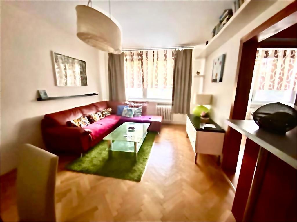 2,5 Izbovy Apartman V Ruzinove S Parkovanim Zdarma Bratislava Luaran gambar
